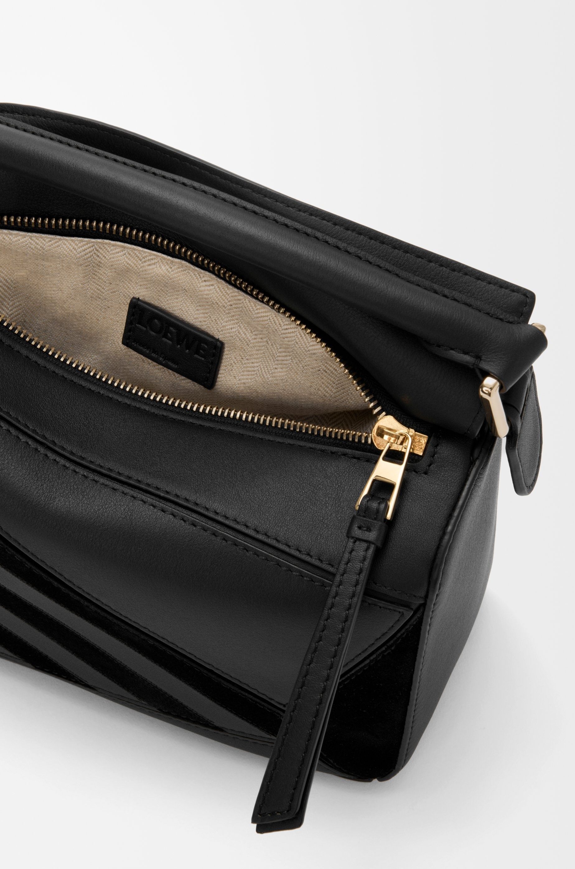 Small Puzzle bag in classic calfskin and suede - 9