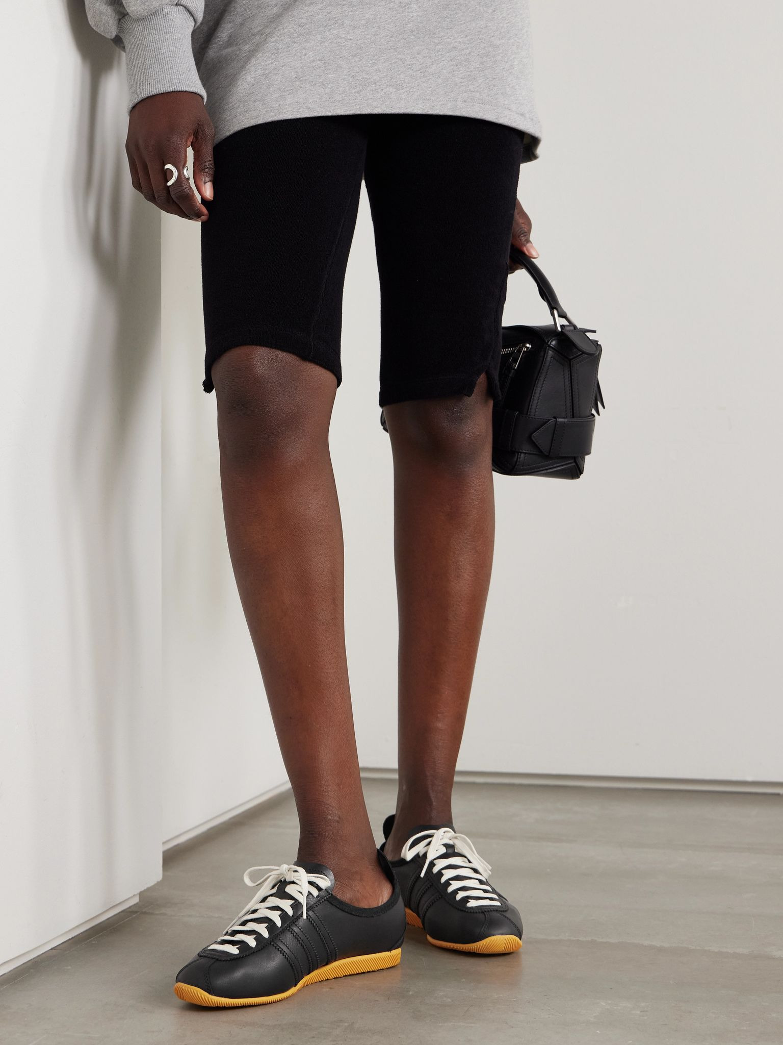 Japan suede-trimmed leather sneakers Black - 2