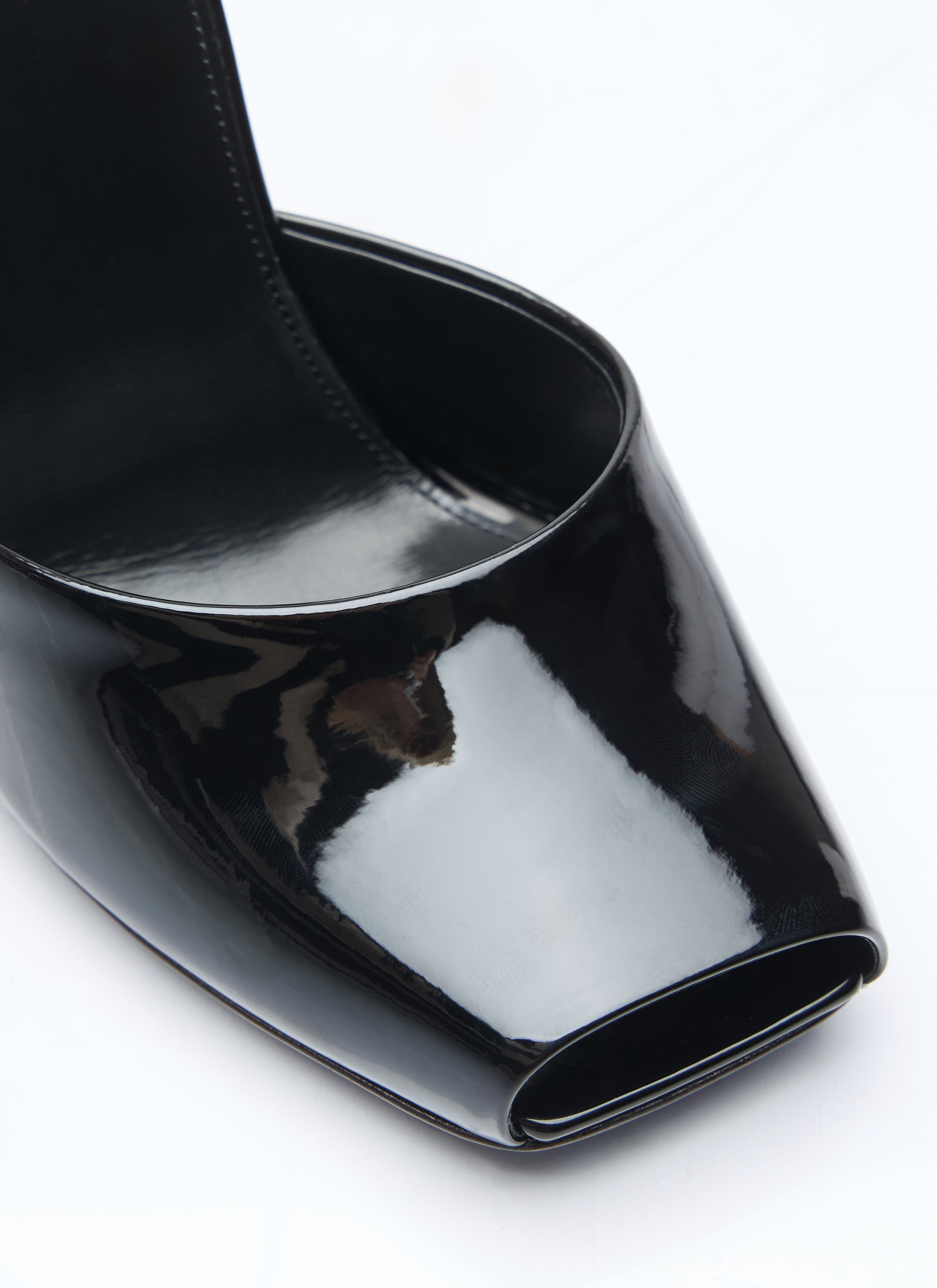 Saint Laurent Women Le Scandale Wedges - 2