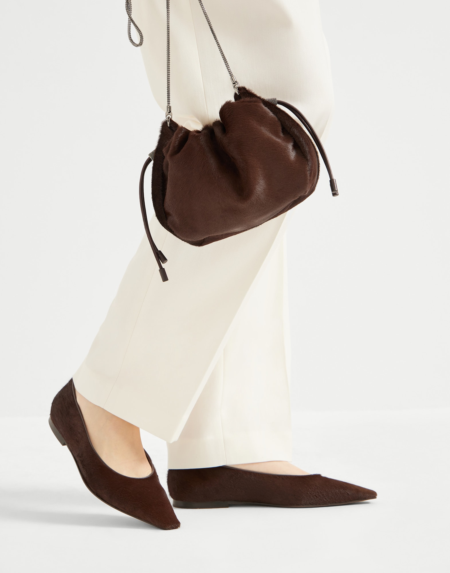 Mellow mini bucket bag in calf hair with precious chain - 4