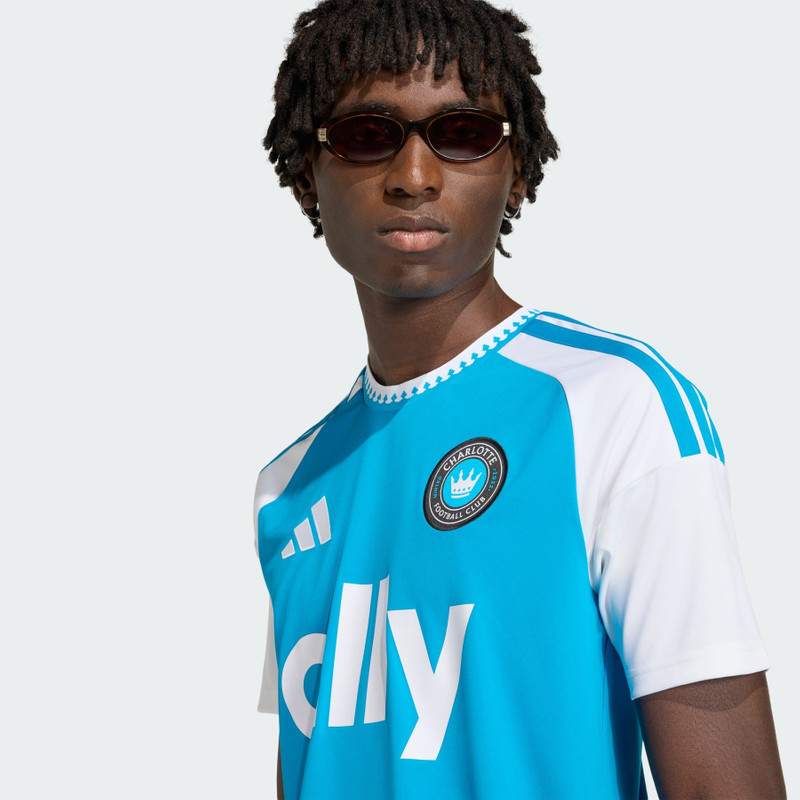 Charlotte 26/27 Home Jersey 5