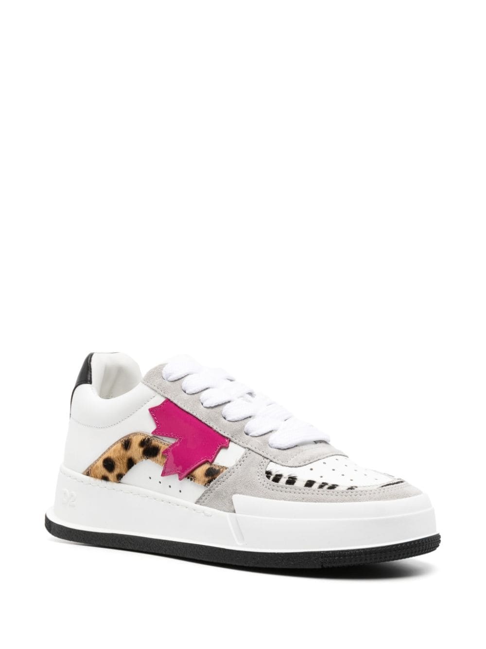 patch-detail lace-up sneakers - 2