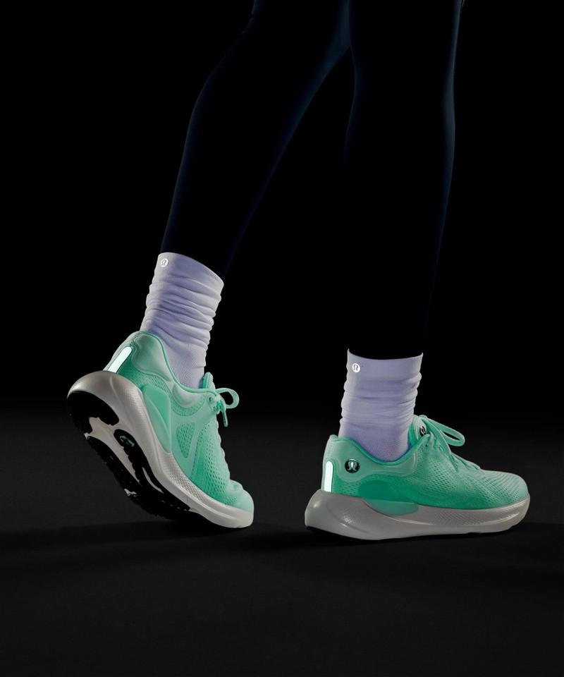 Women's Beyondfeel Running Shoe 10