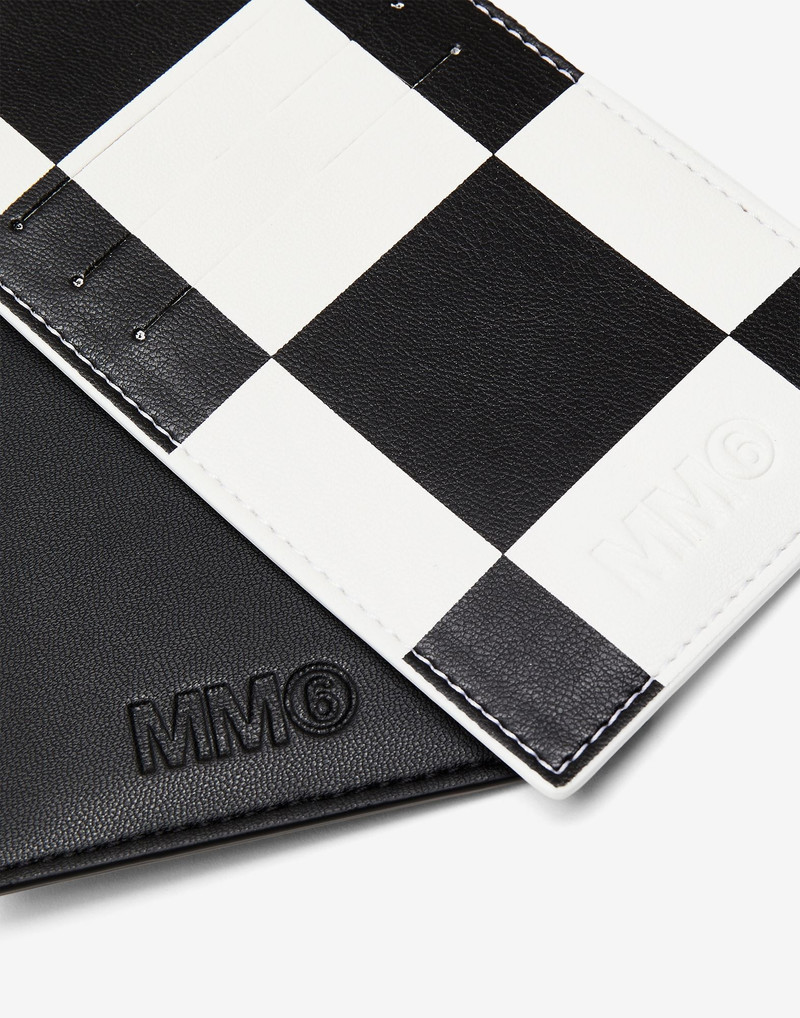 Card holder necklace 3