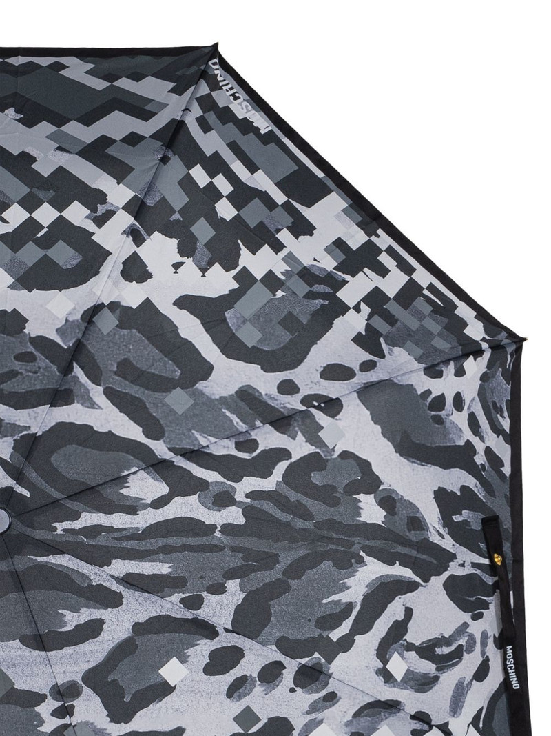 pixel-print umbrella 4