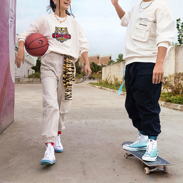 Converse New Year Series TIGER Pattern Round Neck Sports 'Milk White' 10024319-A01 - 5