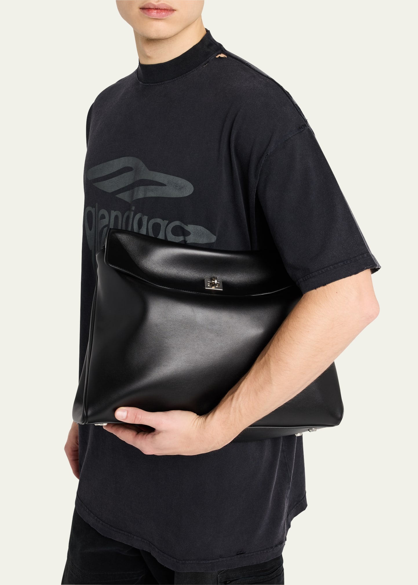 Men's Rodeo Leather Messenger Bag - 2