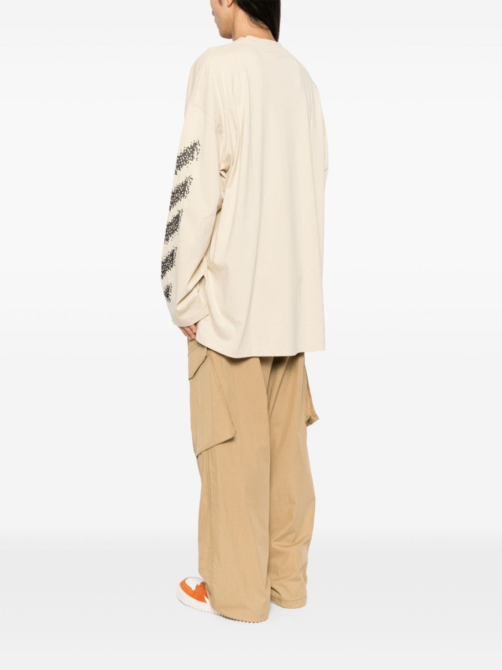 logo-embroidered long-sleeved T-shirt - 4