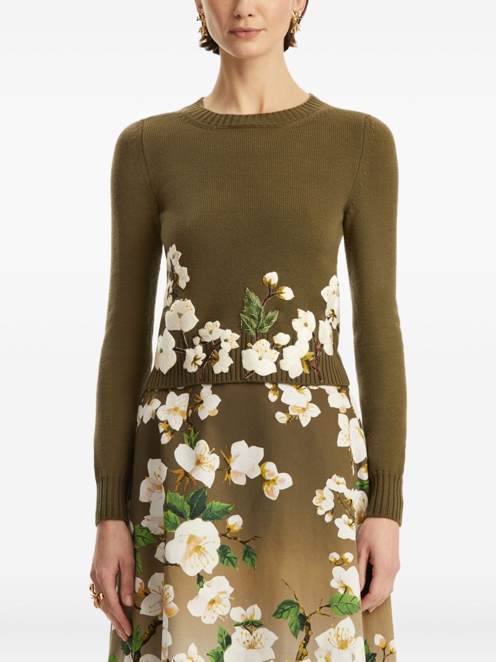 floral-embroidered sweater - 3