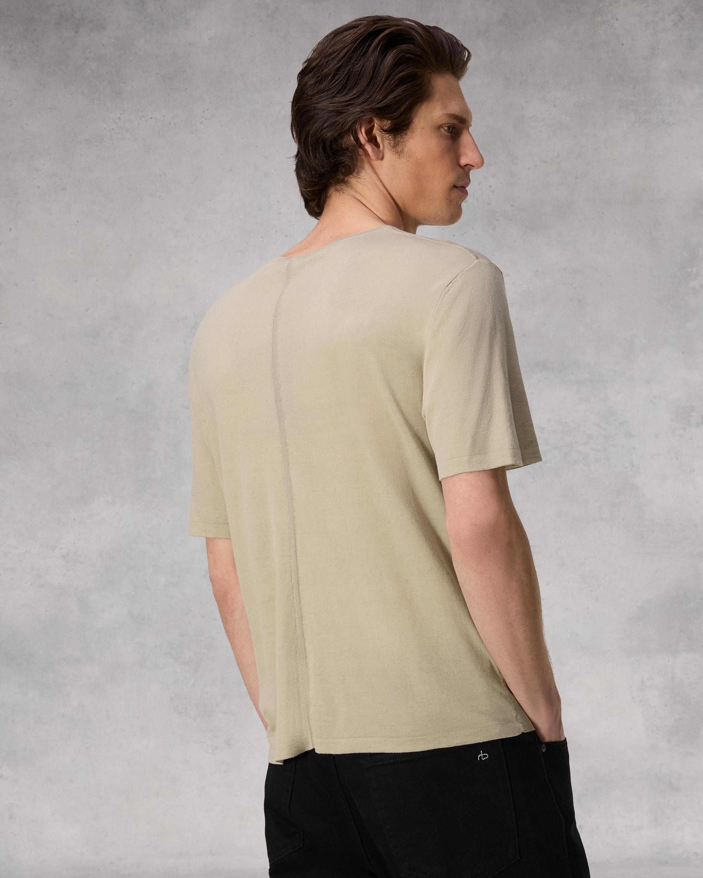 Banks Double Faced Short Sleeve Tee
Cotton T-Shirt - 5