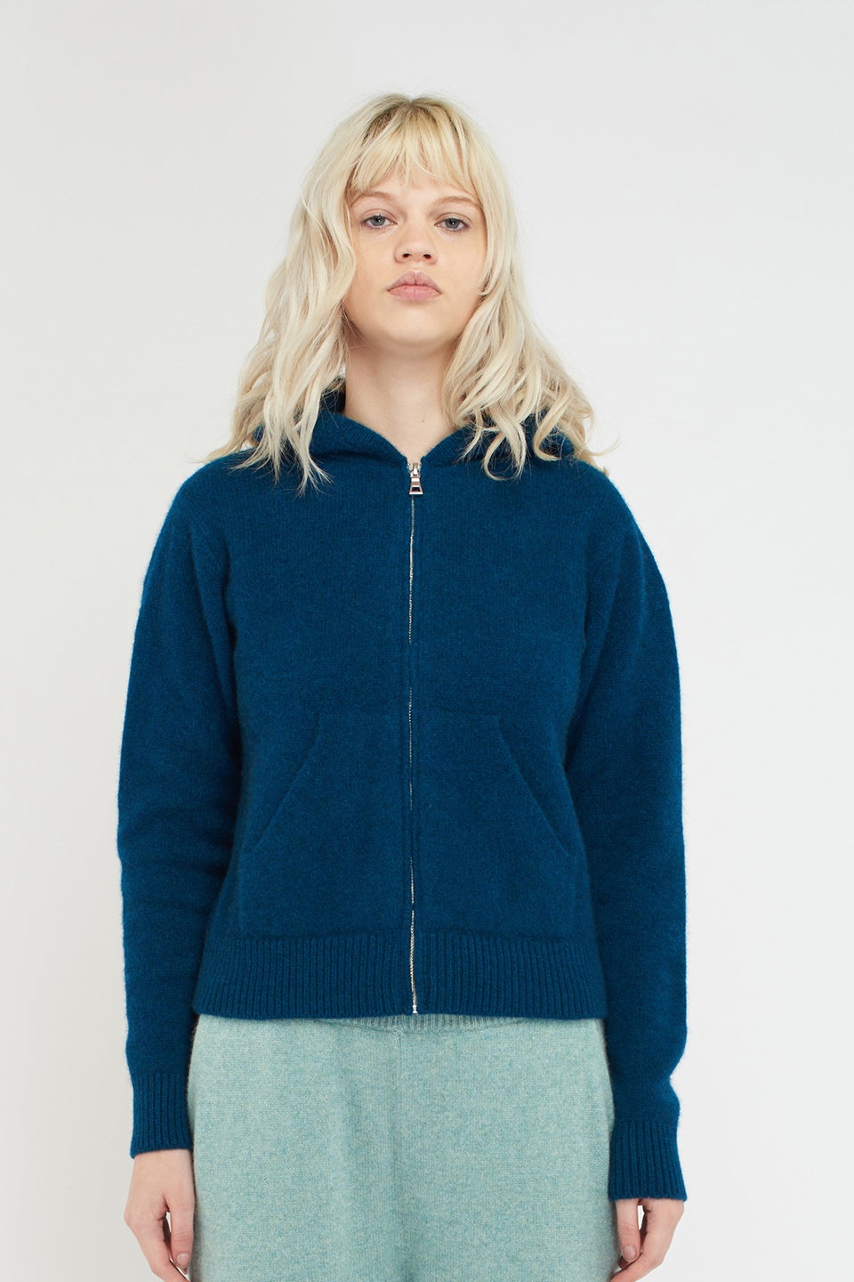 HEAVY CROP ZIP HOODIE - 2