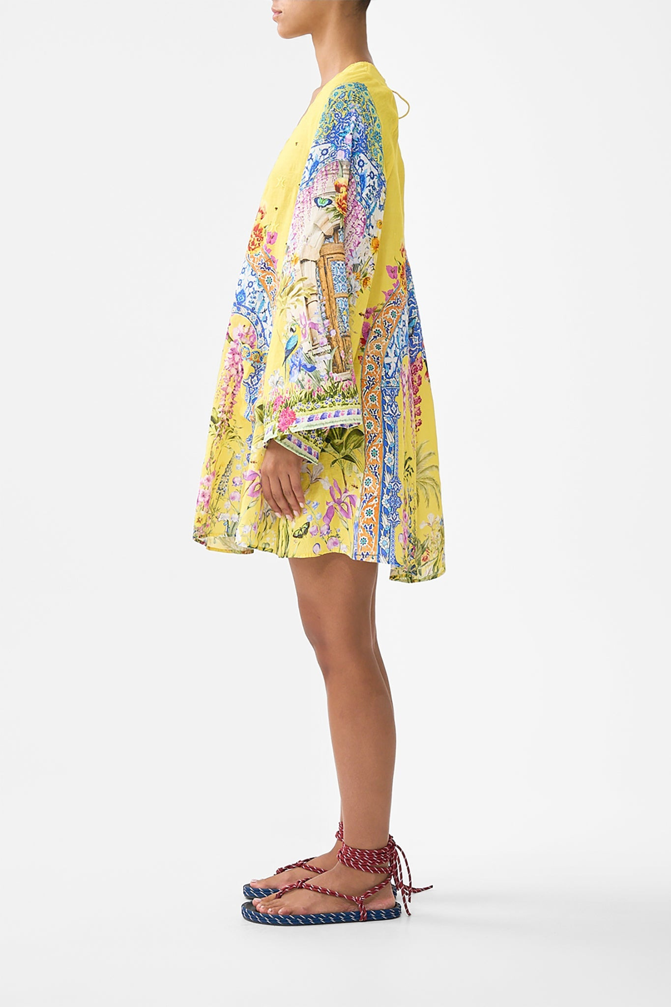 POCKET DRESS WITH LOW BACK & WIDE SLEEVES - 4