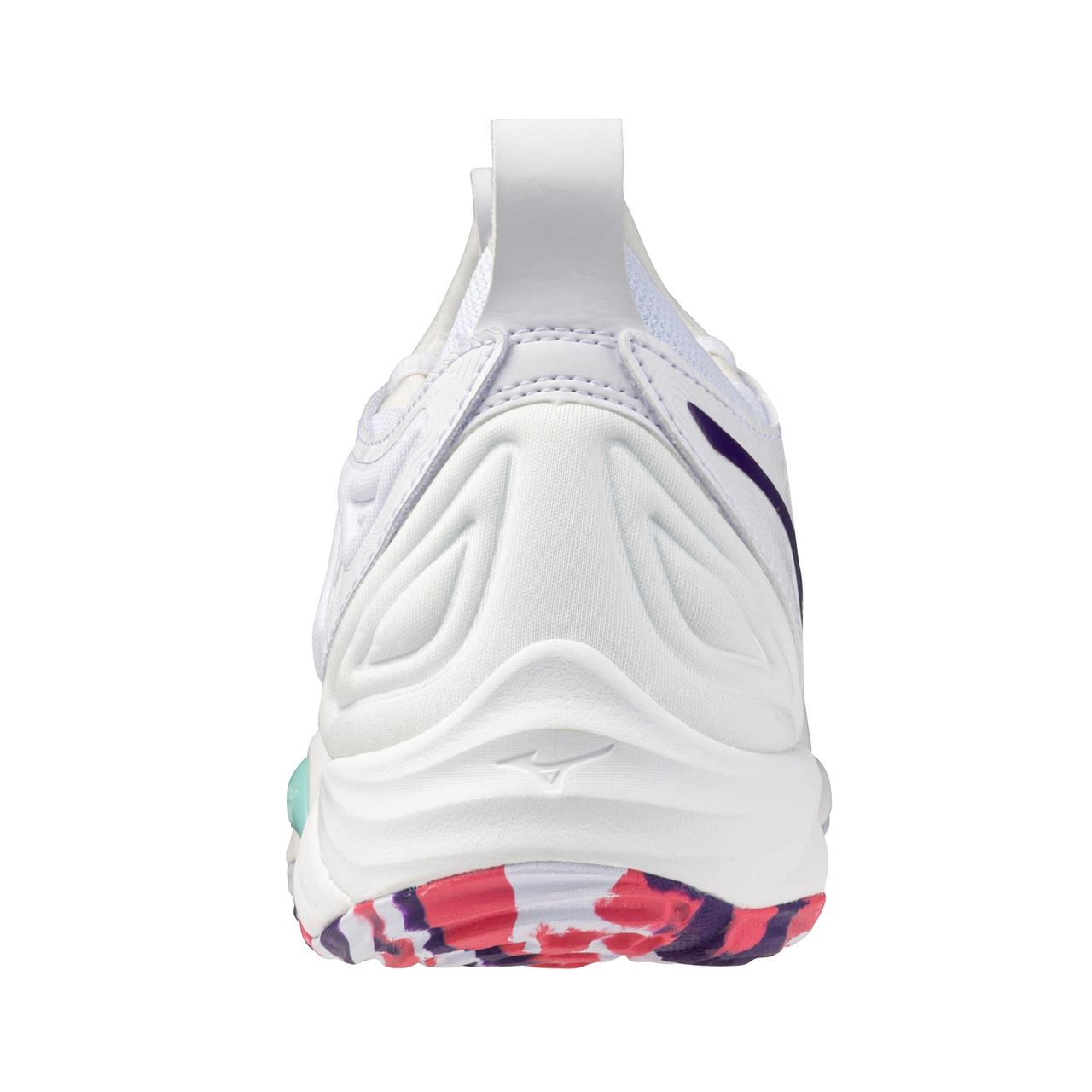 Wave Momentum 3 Women's Volleyball Shoe - 5