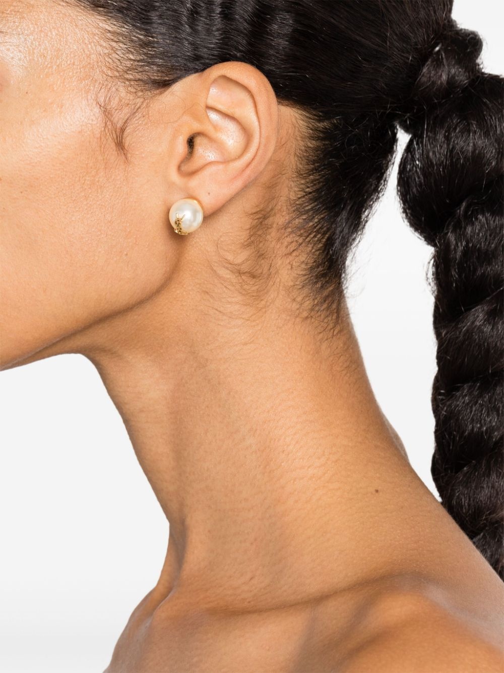 logo-plaque pearl stud earrings - 3