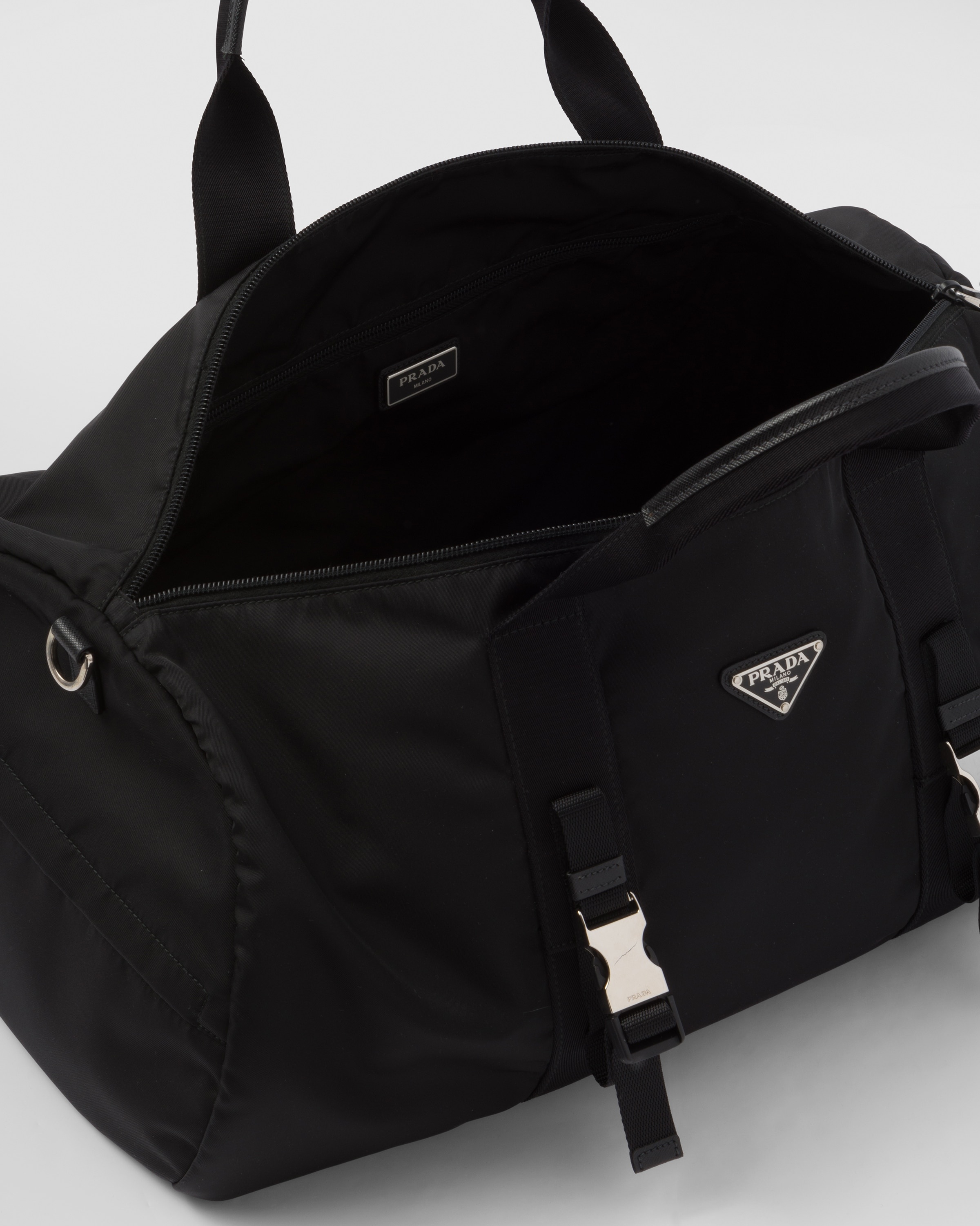 Re-Nylon and Saffiano leather duffle bag - 5