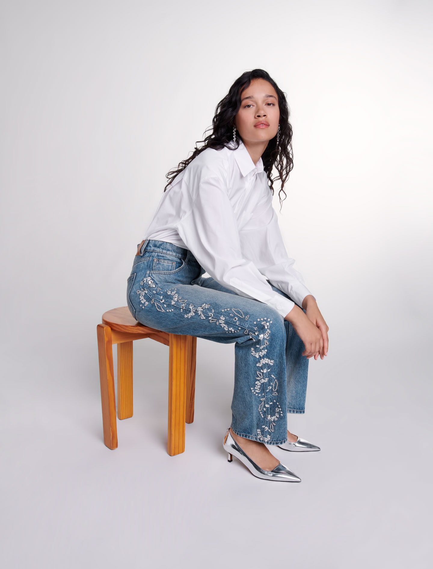 Embroidered jeans - 8