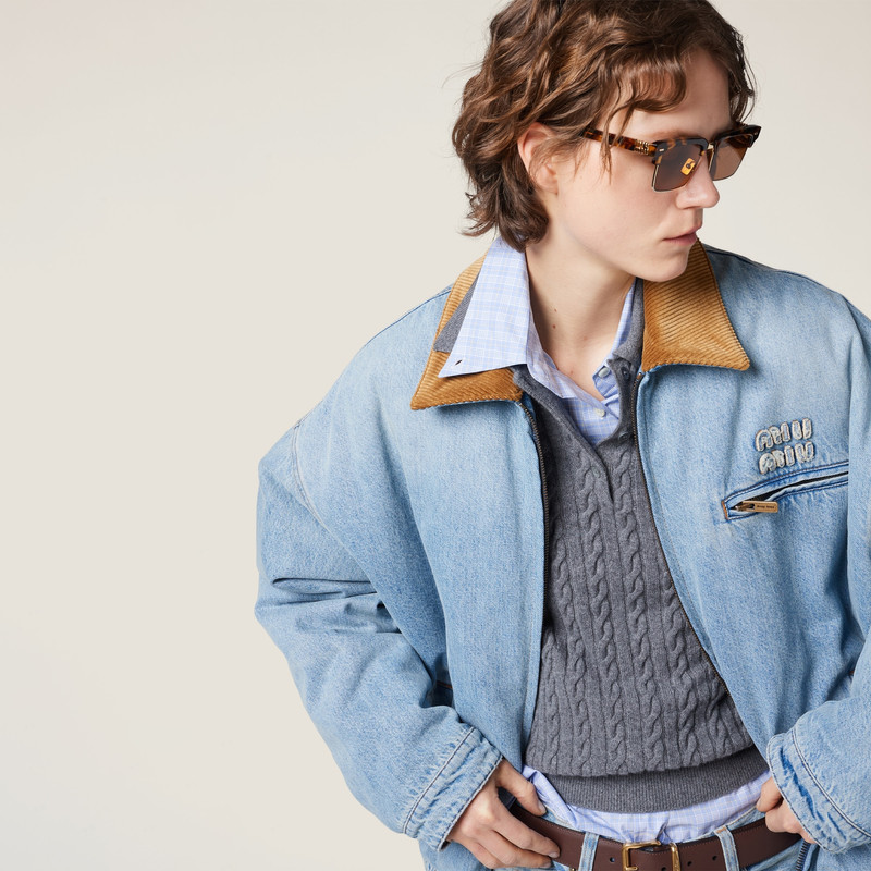 Denim jacket with velvet collar 6