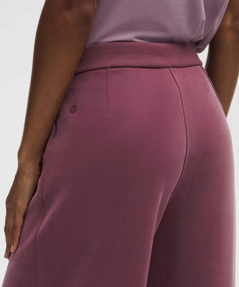 Softstreme Pintuck High-Rise Wide-Leg Pant *Regular 6
