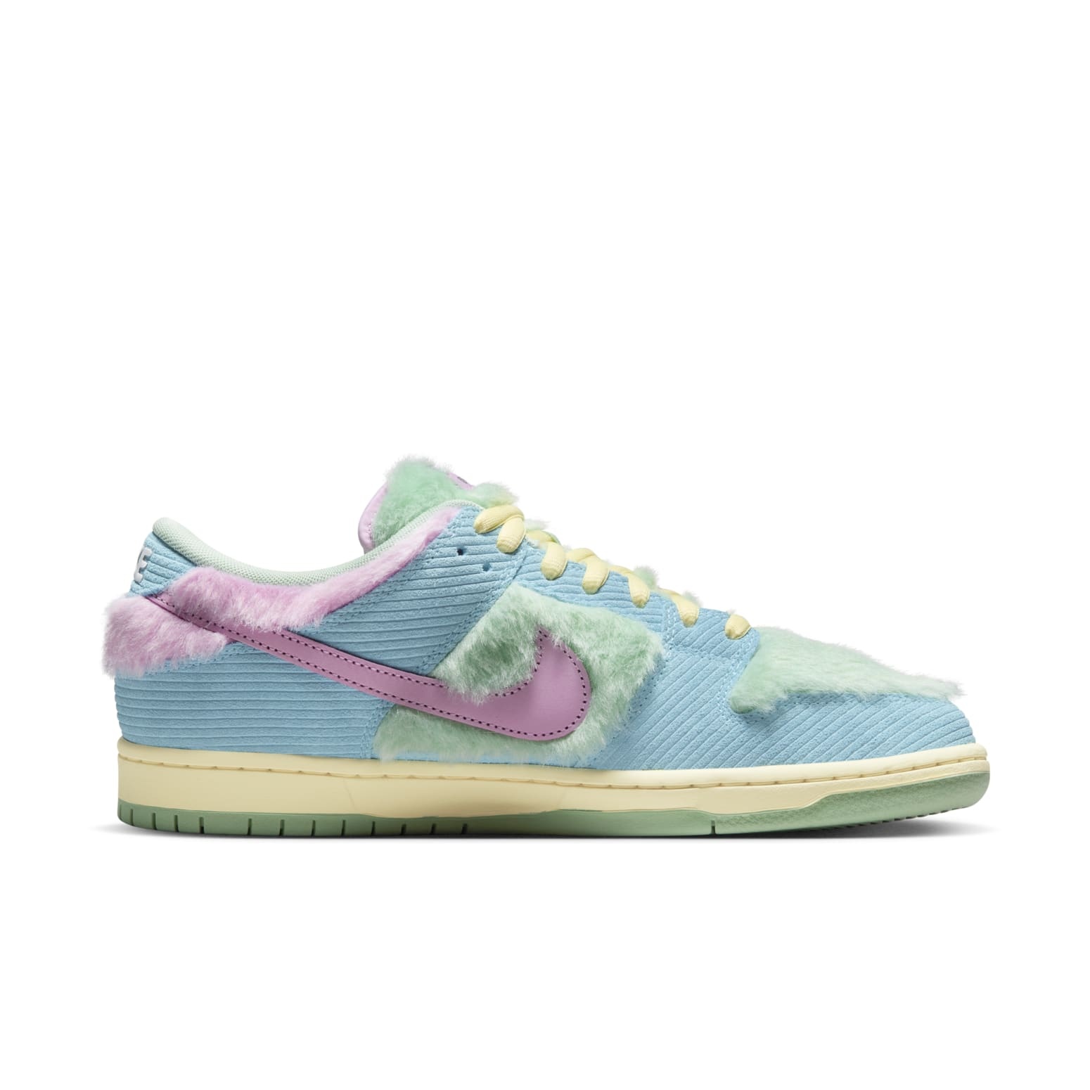 Nike x Verdy SB Dunk Low 'Visty' FN6040-400 - 2