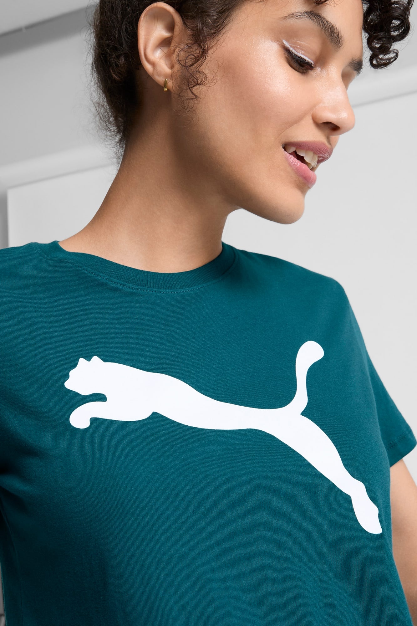 Essentials Big Cat Logo Women's Tee - 4