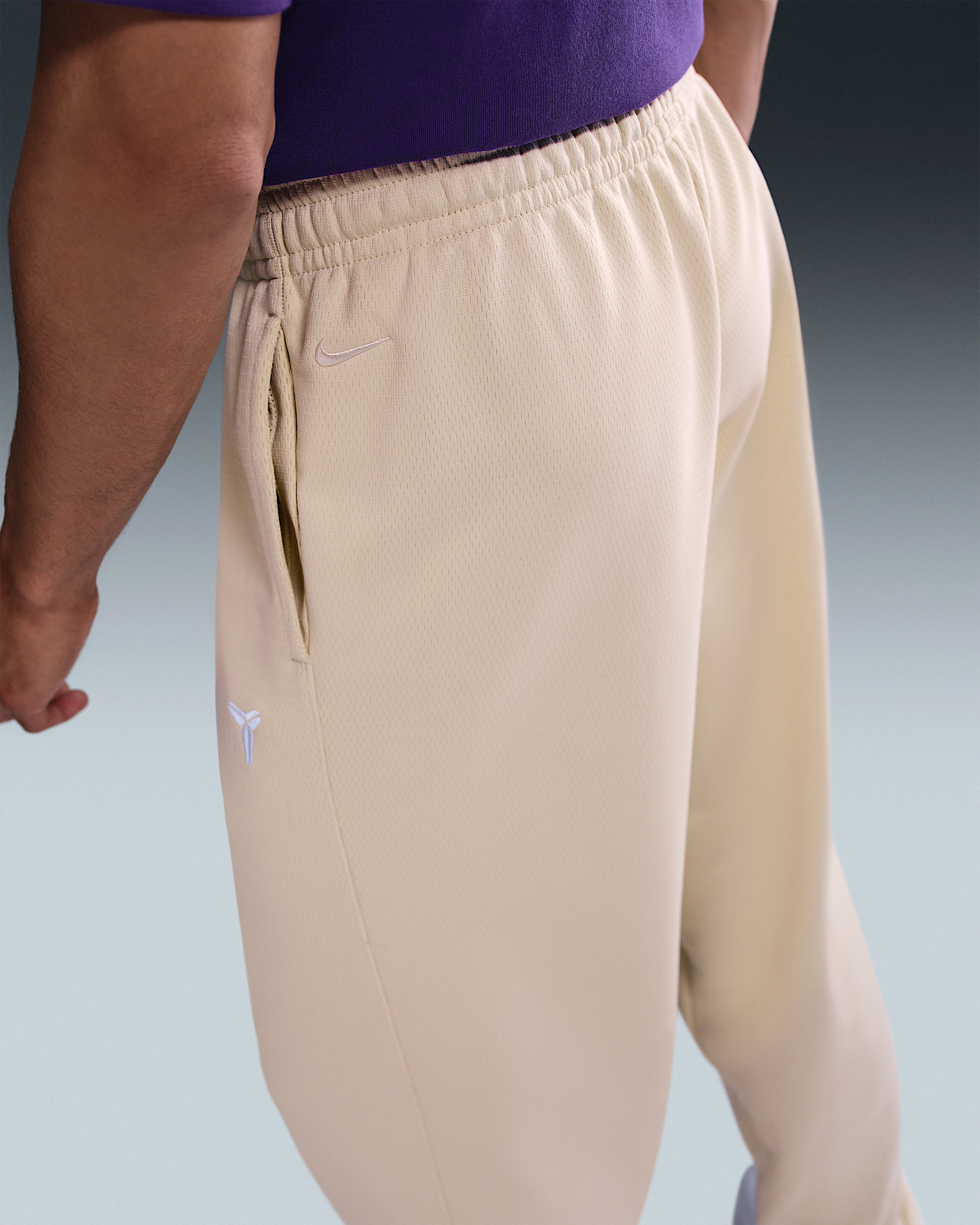 Kobe Therma-FIT Basketball Pants - 3