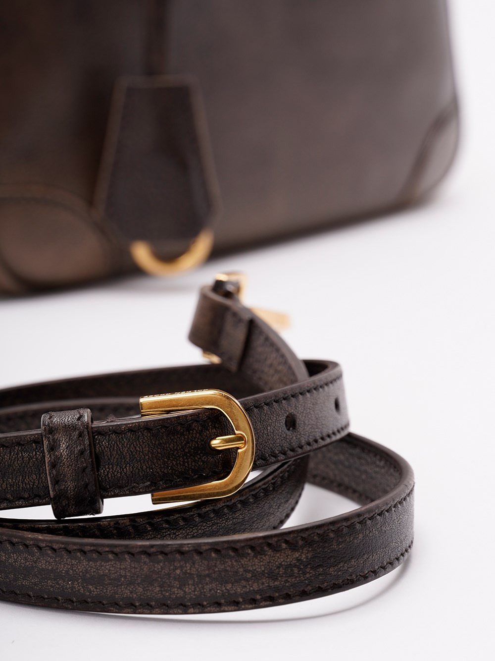 `Vita` Bag With Gold Metal Details - 5
