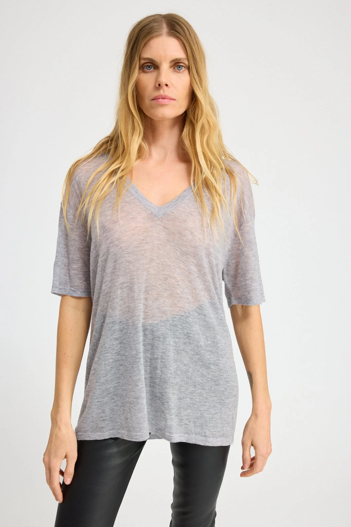 TISSUE V NECK TEE - 1