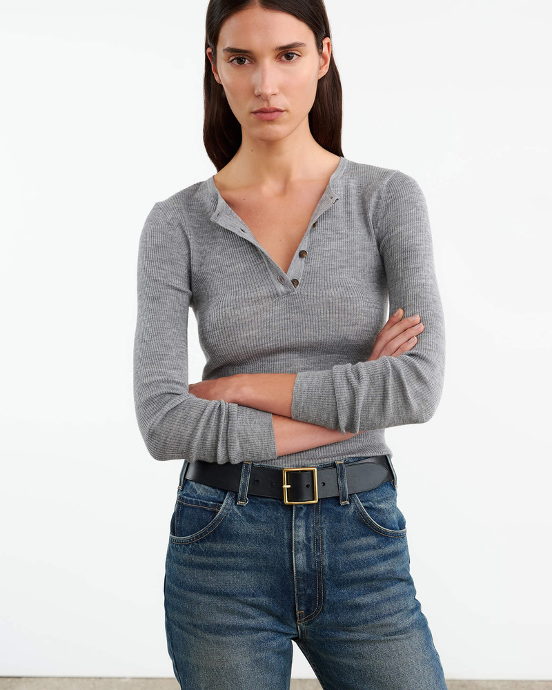 NILI LOTAN KLARISE HENLEY KNIT outlook
