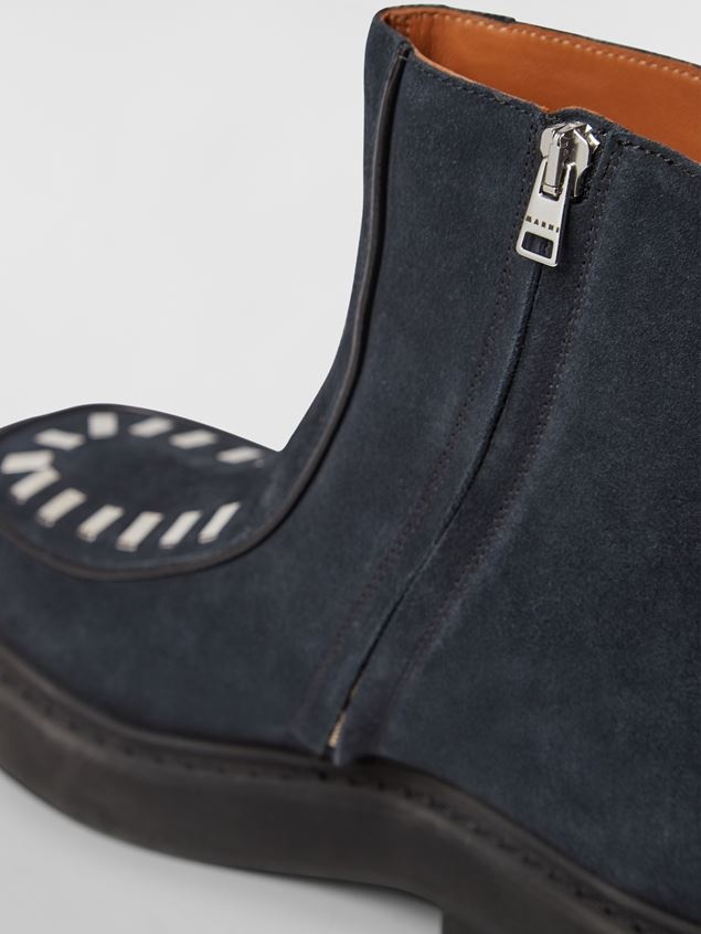 CALFSKIN ANKLE BOOT WITH SQUARE TOE - 5