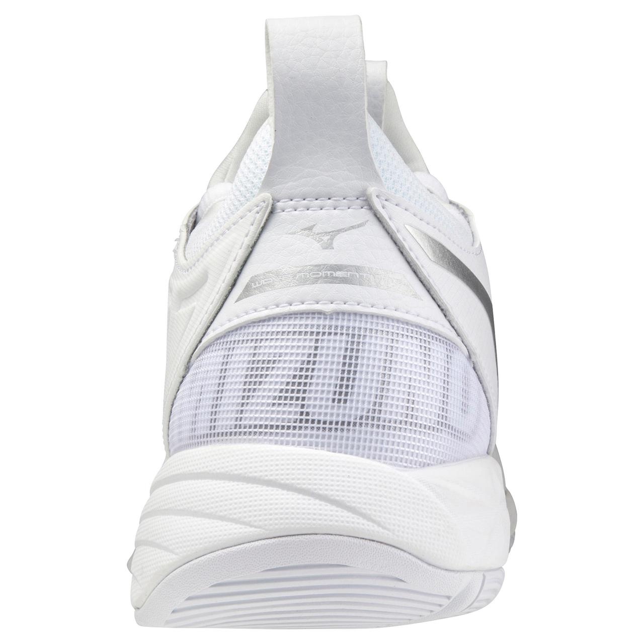 Wave Momentum 2 Women's Volleyball Shoe - 5