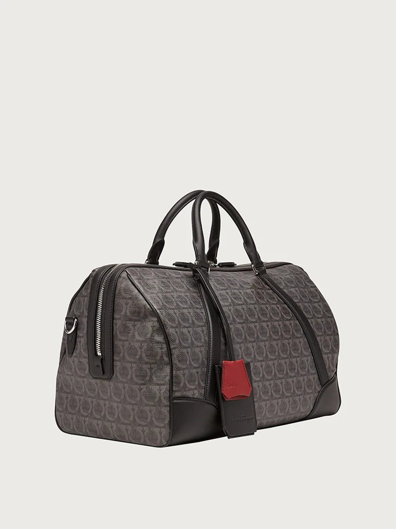 FERRAGAMO GANCINI WEEKENDER outlook