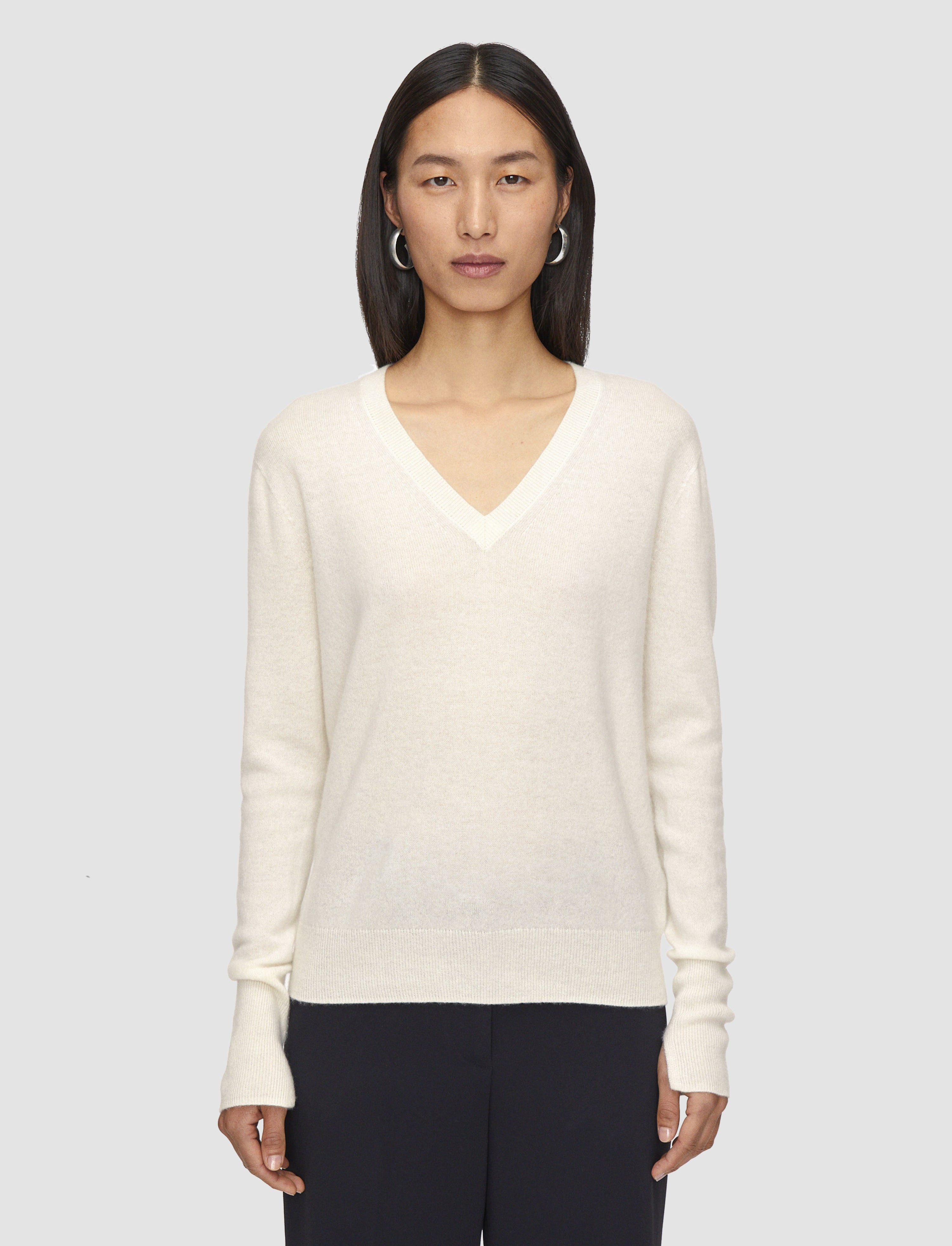Light Pure Cashmere V Neck Jumper - 3
