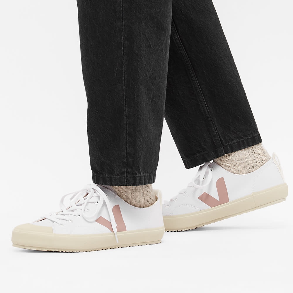 Veja Nova Low Canvas Sneaker - 6