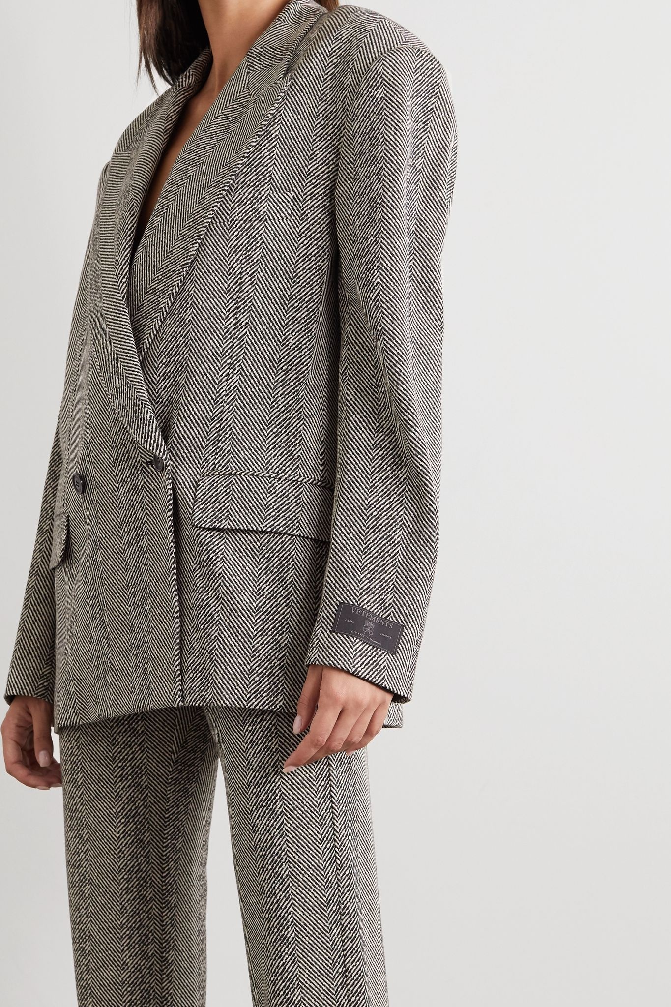 Oversized double-breasted herringbone woven blazer - 3