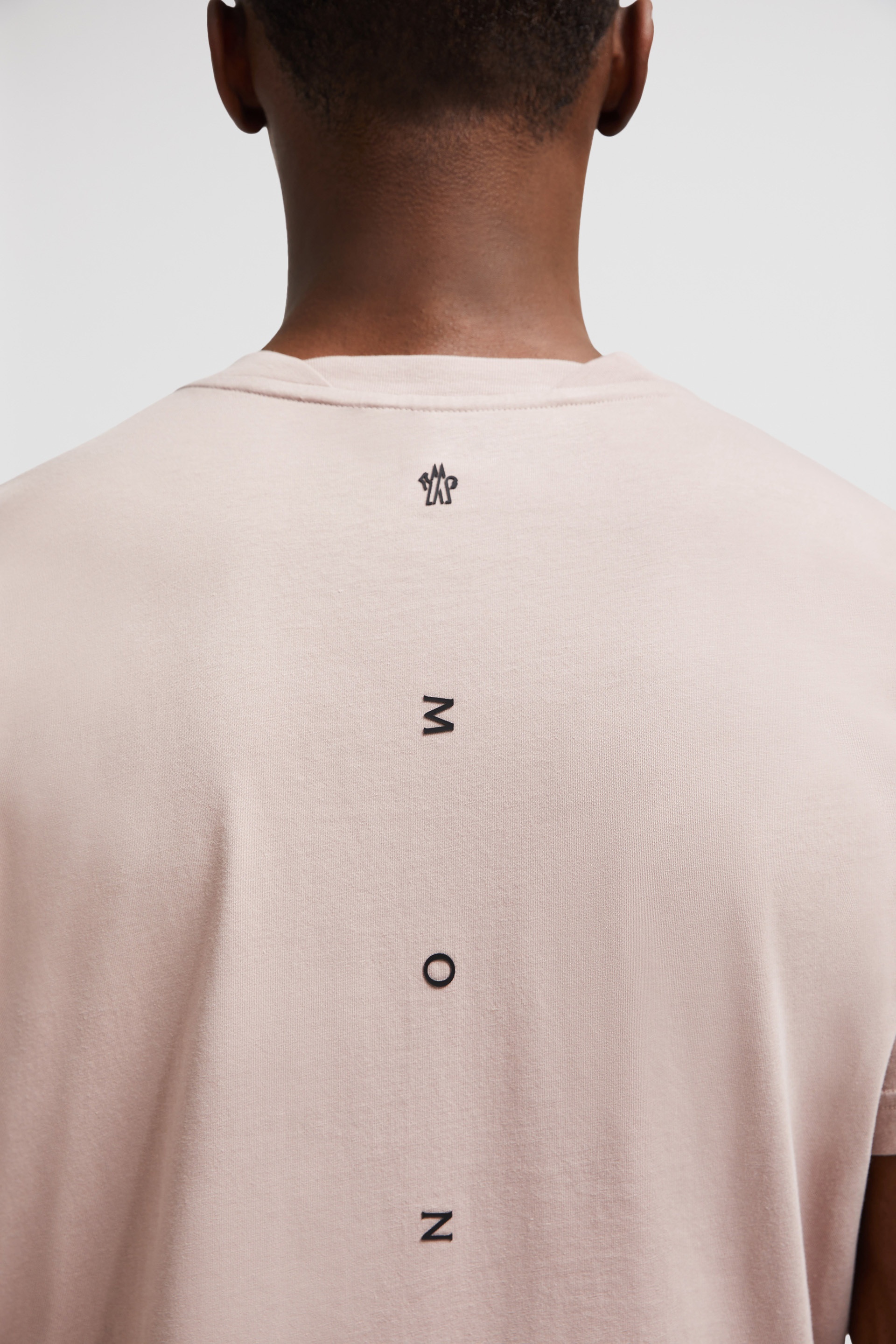 Logo T-Shirt - 6