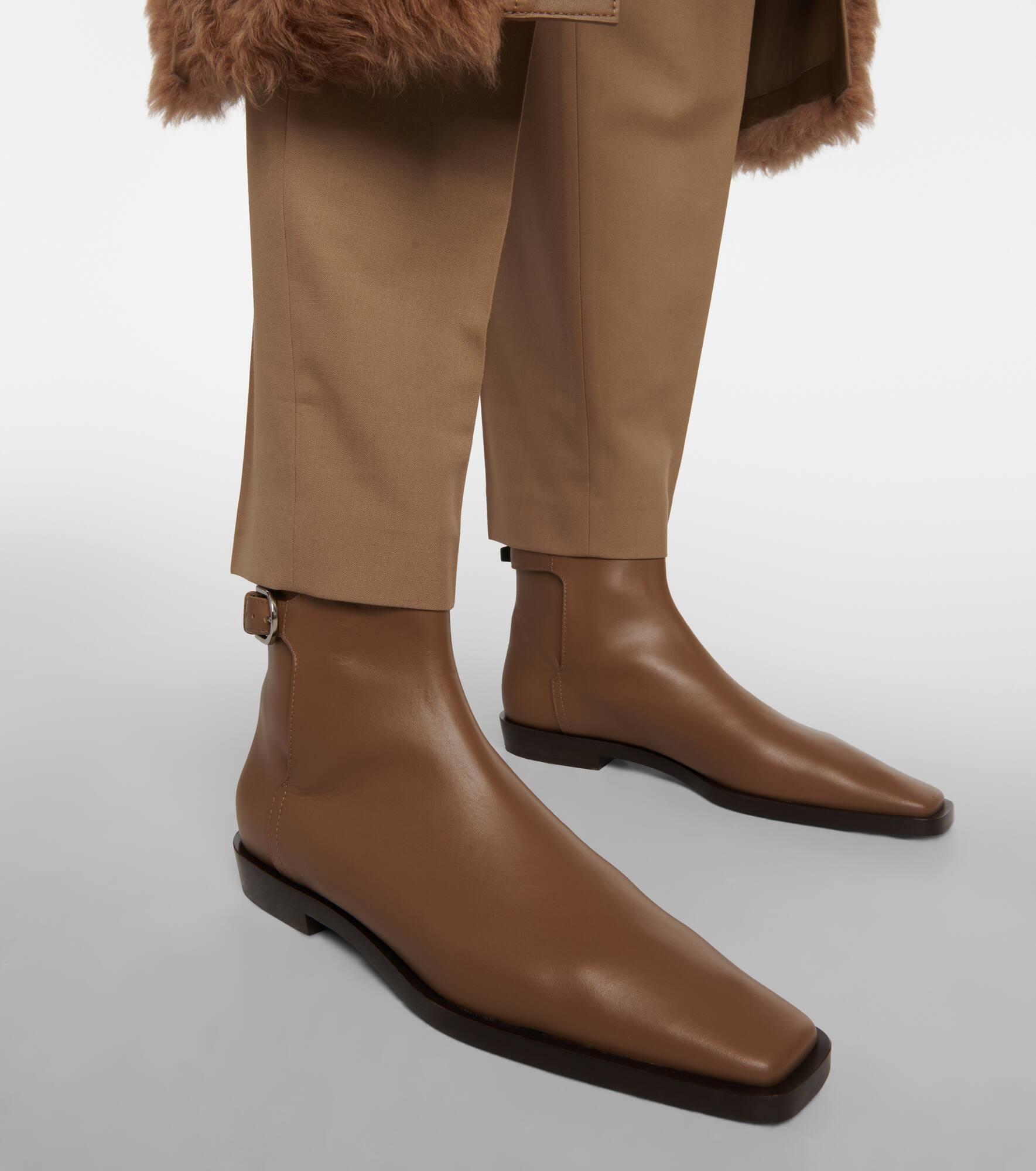 The Belted leather ankle boots - 4