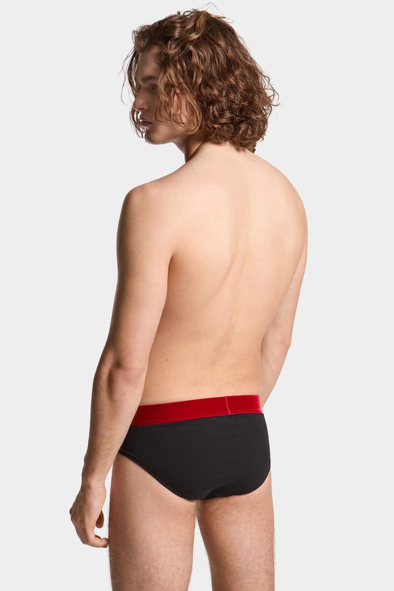 DSQUARED2 LOGO BRIEF - 4