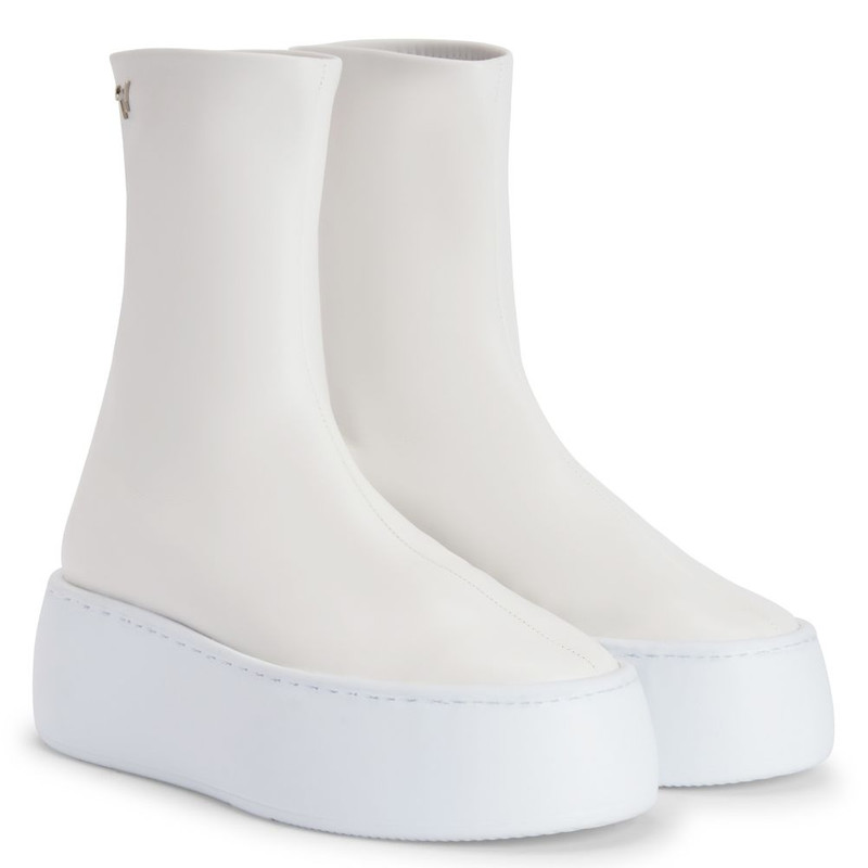 Giuseppe Zanotti Gz League Maxi outlook