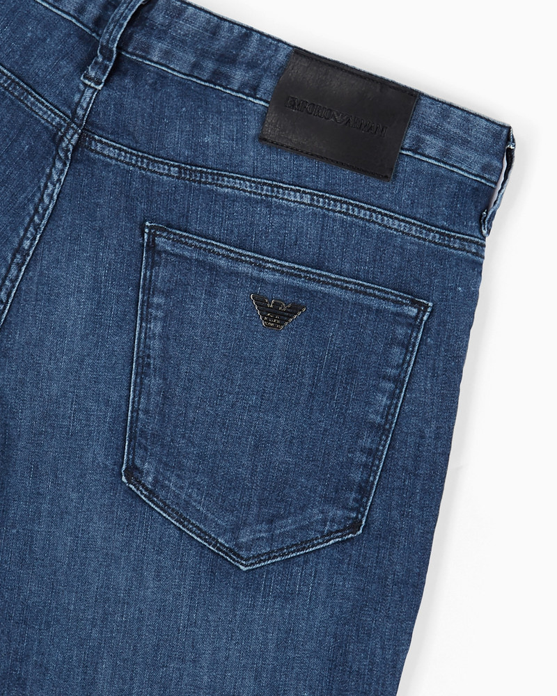 J06 WORN-EFFECT WASH, SLIM-FIT, 8 OZ DENIM JEANS 6