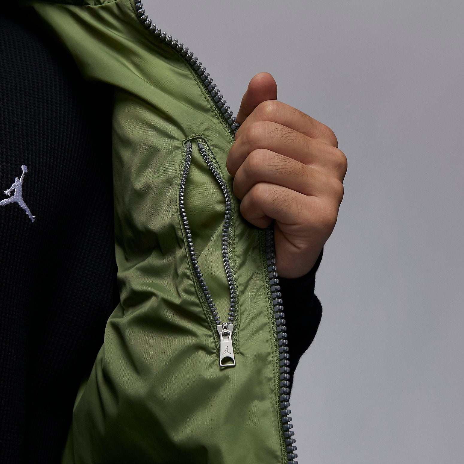 Air Jordan Essentials Vest 'Olive Green' FB7308-340 - 2