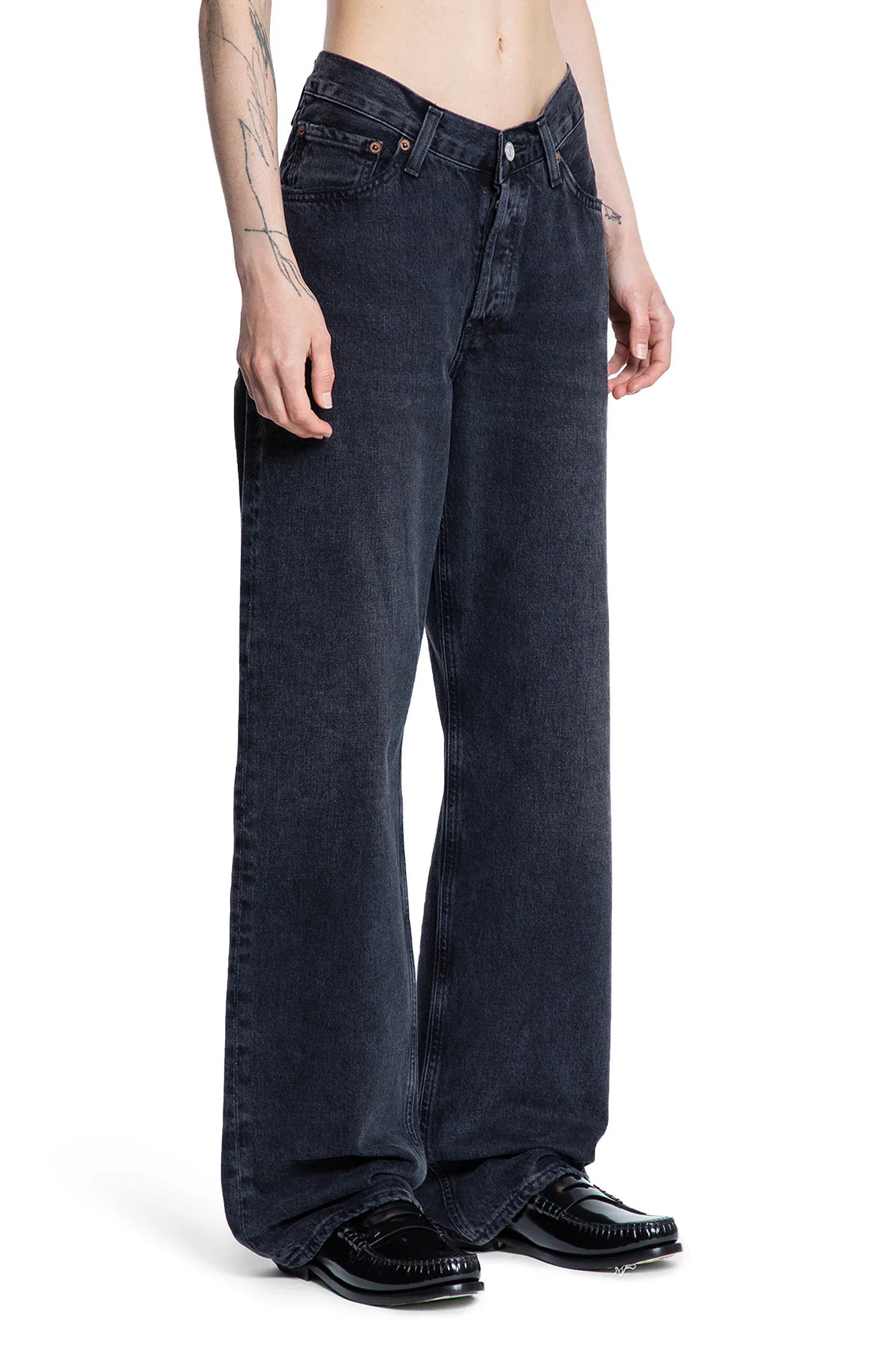 V-Waist-Kelly-Jeans - 2