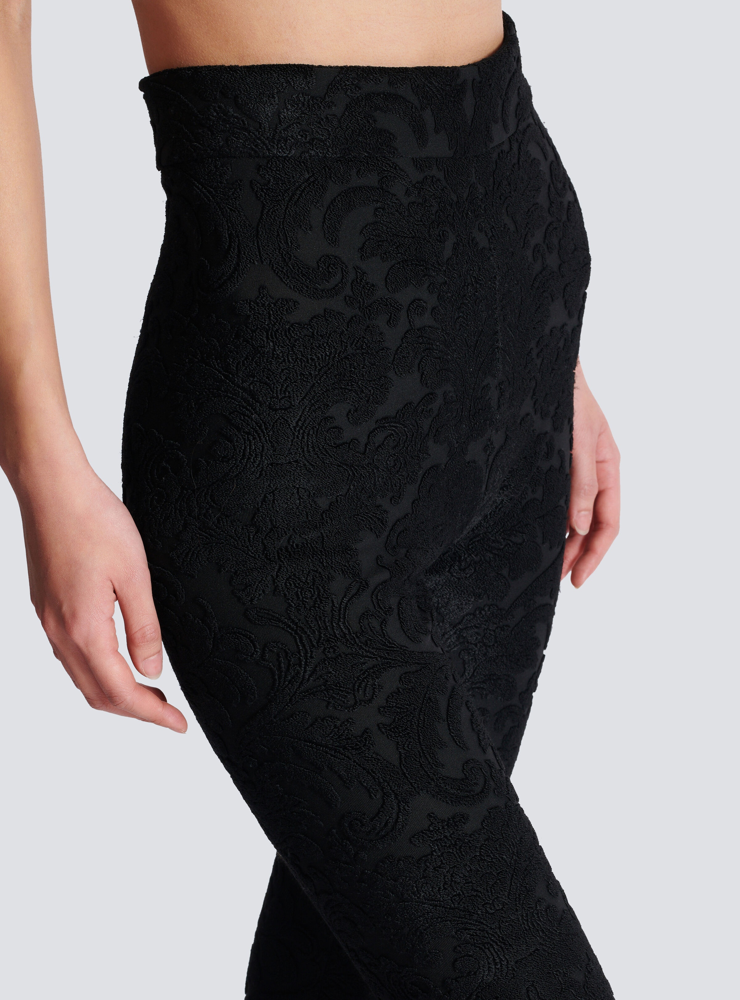 Baroque patterned leggings - 7
