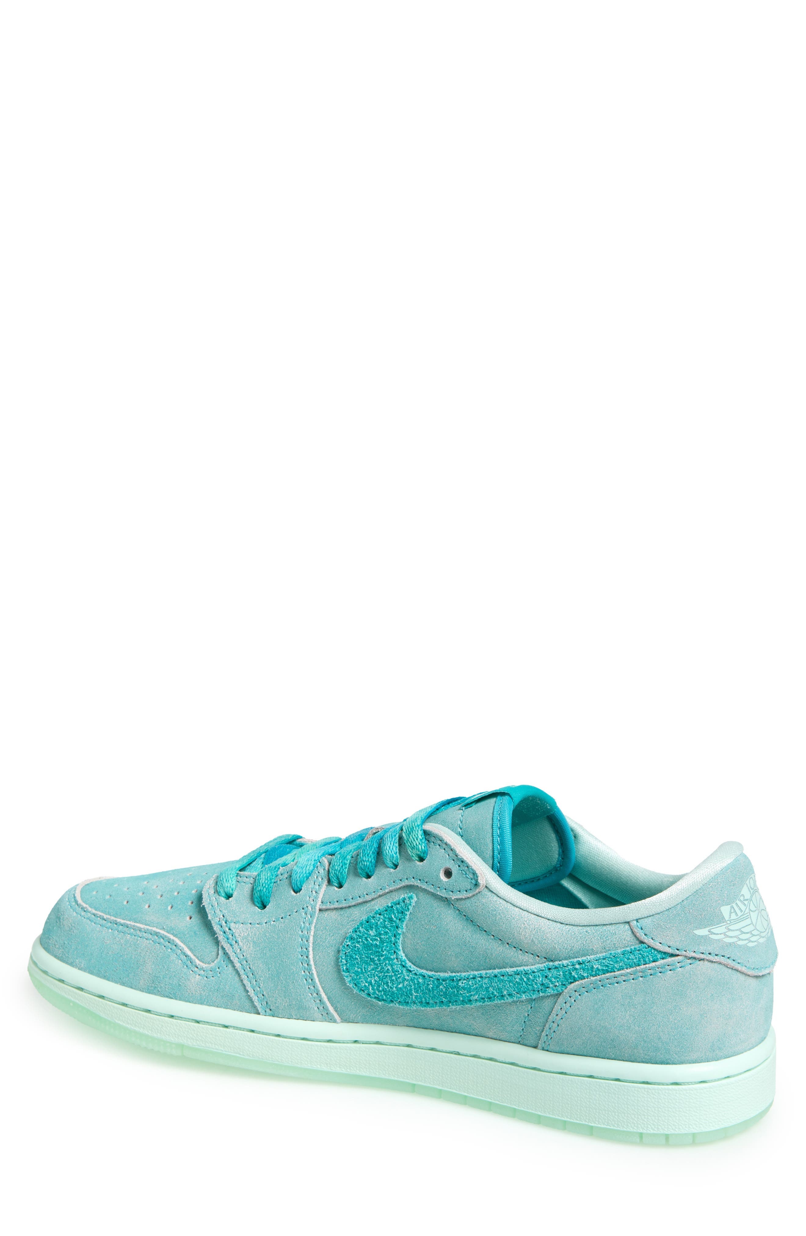 Air Jordan 1 Retro Low Basketball Sneaker in Washed Teal/Teal/Igloo at Nordstrom - 2