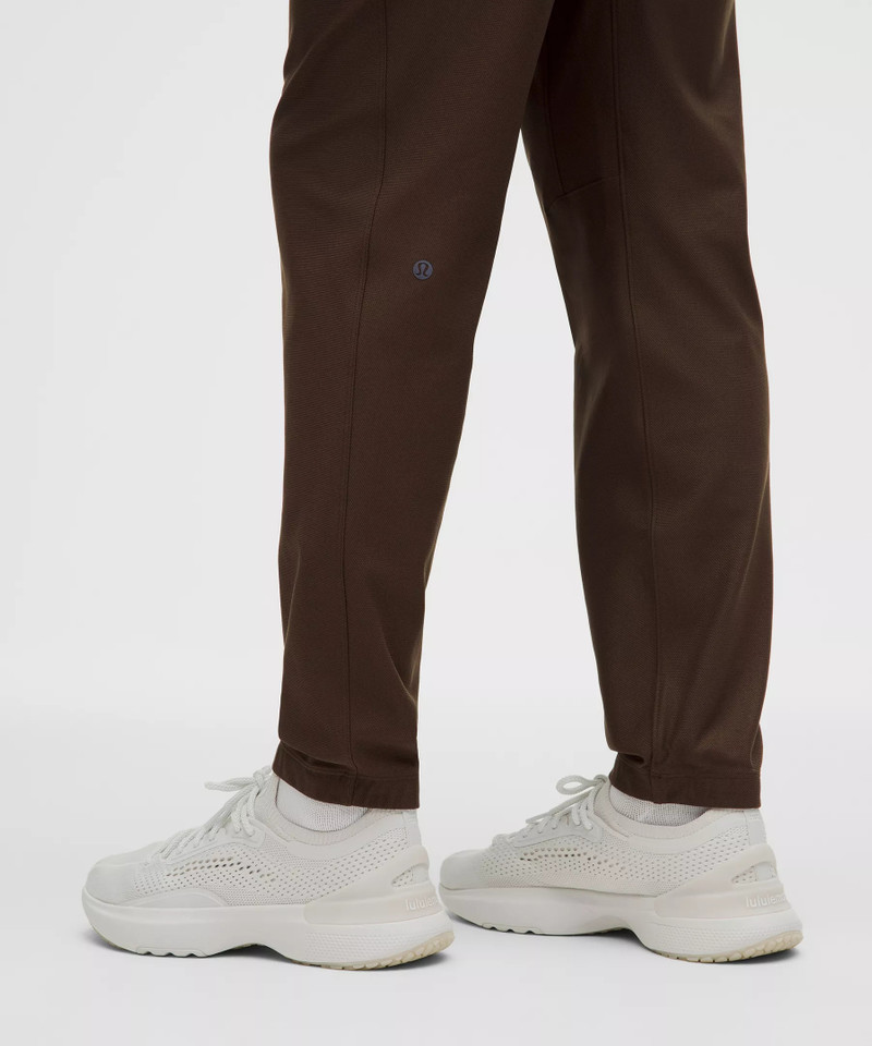 Knit-Warm-Up-Jogger-Regular 7