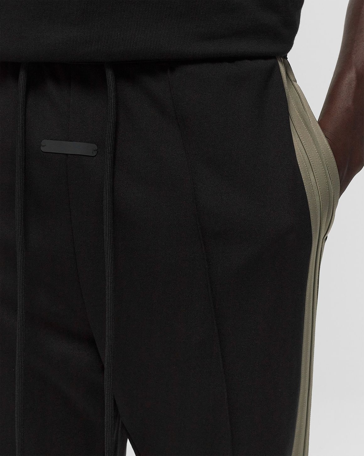 X FEAR OF GOD ATHLETICS PANT - 3