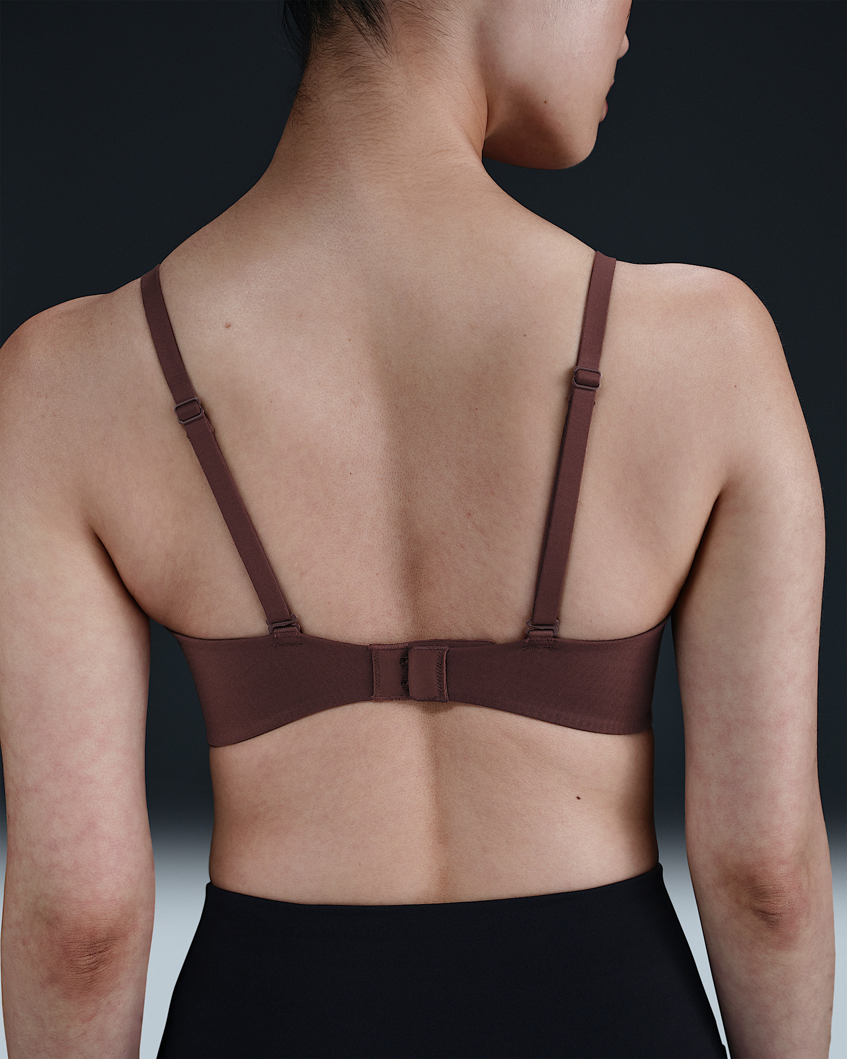 Nike Alate Minimalist Women's Light-Support Padded Convertible Sports Bra - 2