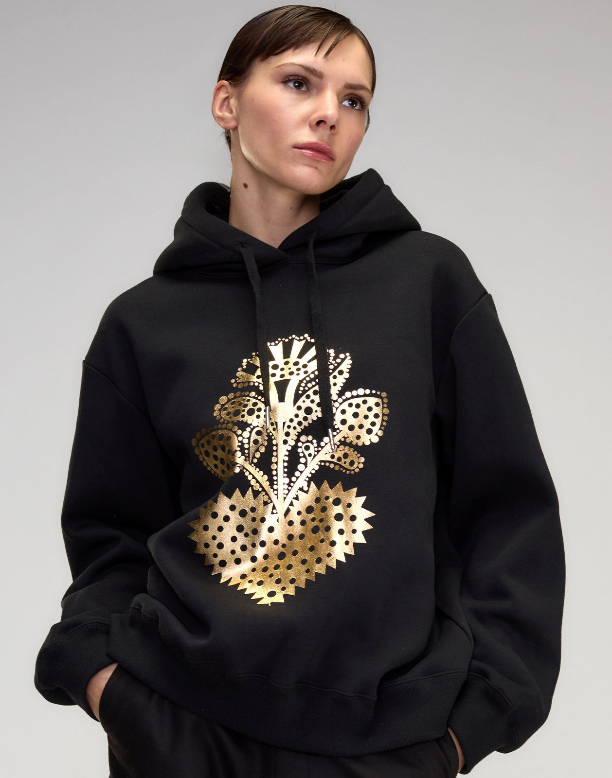 Heart of Gold Sweatshirt - 8