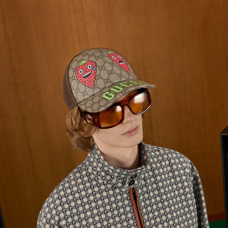 Gucci strawberry Supreme baseball hat 4