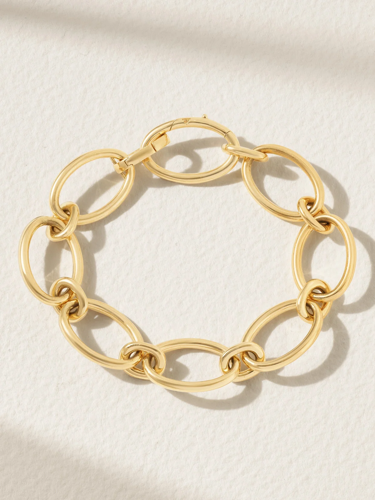 18-karat Gold Bracelet - 1