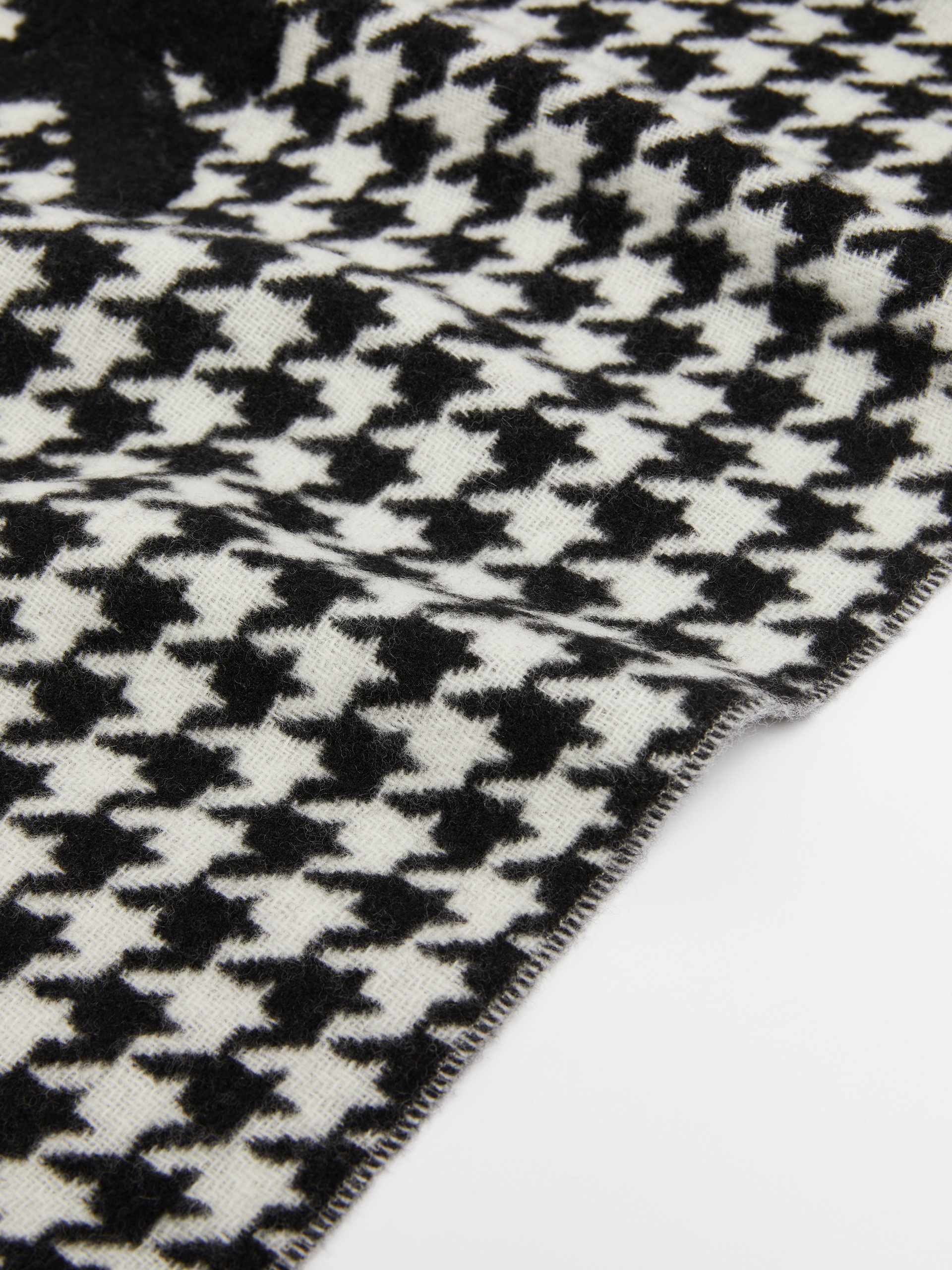 FASHION Wool-blend logo scarf - 3
